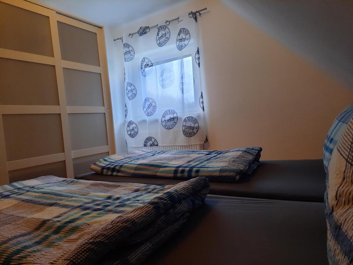 Sarah Klein Aber Fein Appartement Wellesweiler Buitenkant foto