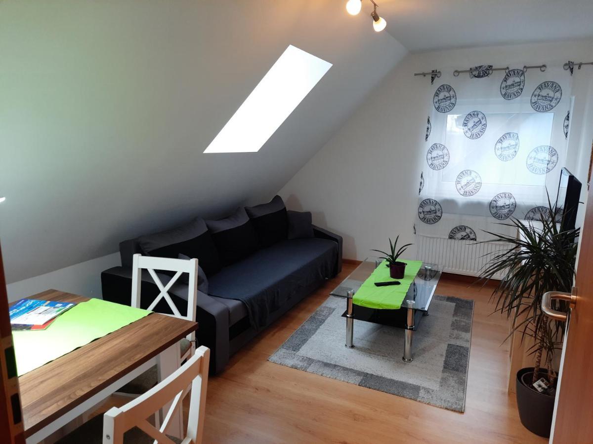 Sarah Klein Aber Fein Appartement Wellesweiler Buitenkant foto