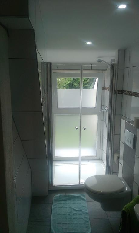 Sarah Klein Aber Fein Appartement Wellesweiler Buitenkant foto