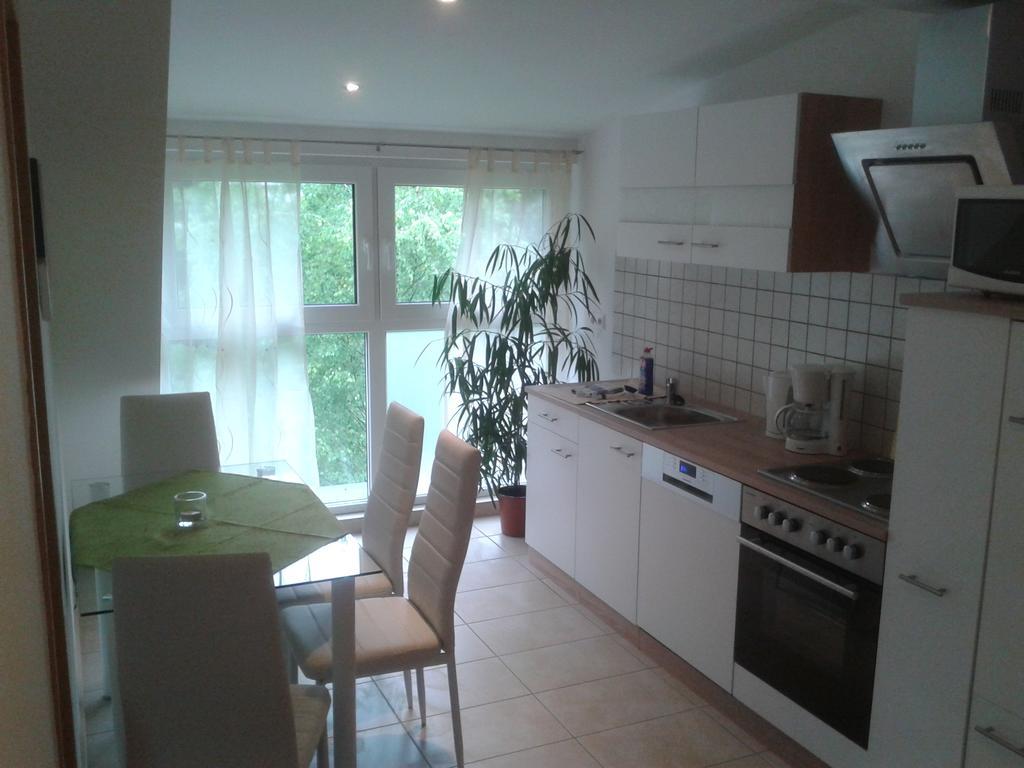 Sarah Klein Aber Fein Appartement Wellesweiler Buitenkant foto