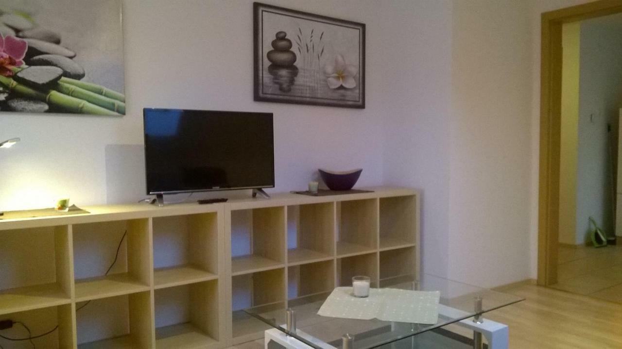 Sarah Klein Aber Fein Appartement Wellesweiler Buitenkant foto